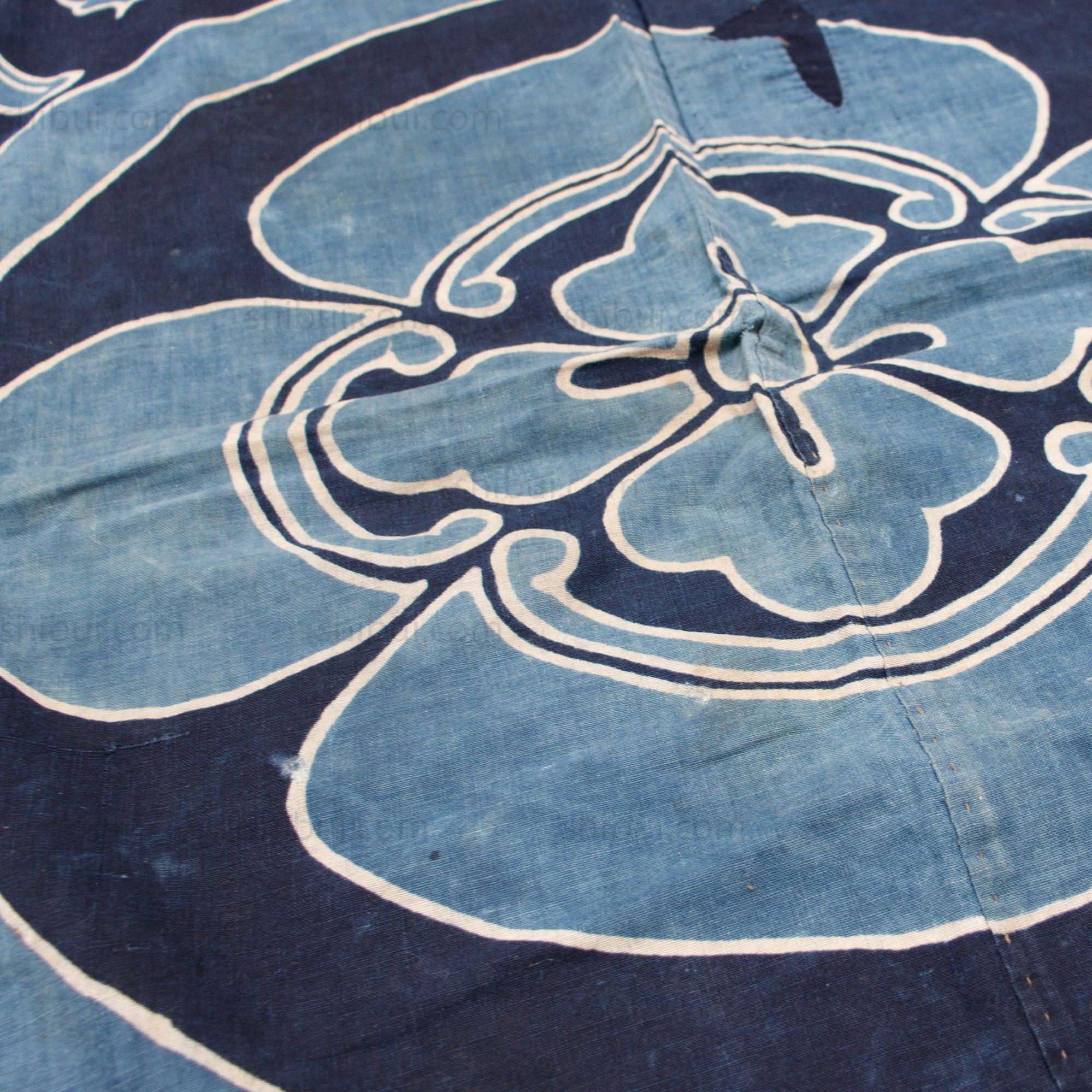 Tsutsugaki Furoshiki | Japanese Indigo