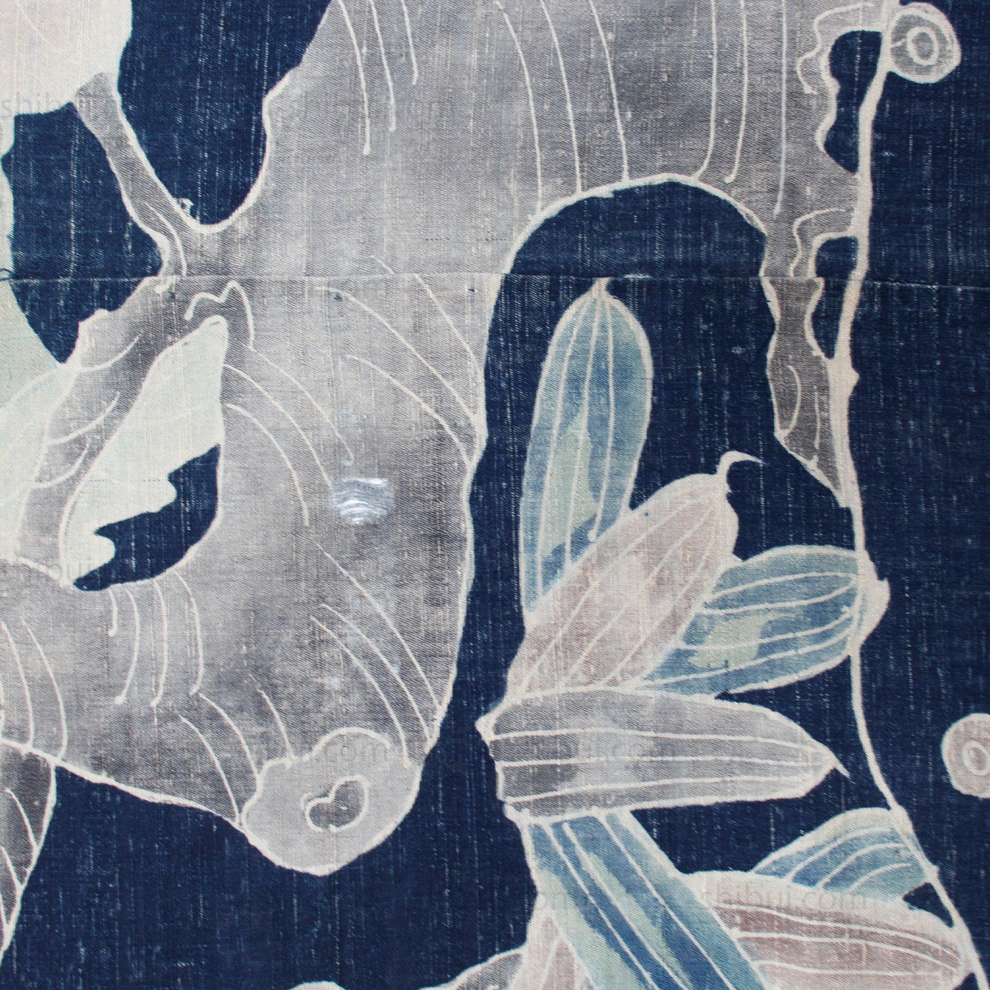 Antique Tsutsugaki Hyoo Phoenix Futonji