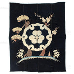 Tsutsugaki Futonji  with Lucky Symbols and Mon.