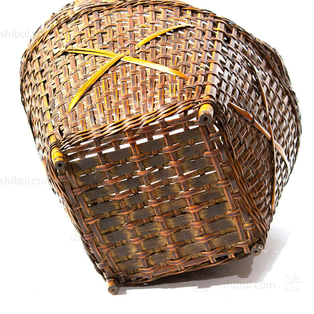 Bottom View | Meiji Era (19th Century) Japanese Antique Bamboo Hanakago | Bamboo Flower Basket | Unsigned