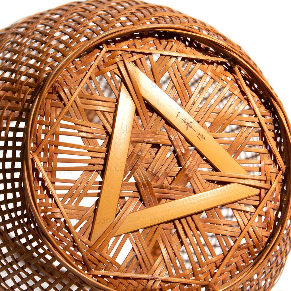 Delicate Japanese Bamboo Ikebana Flower Basket