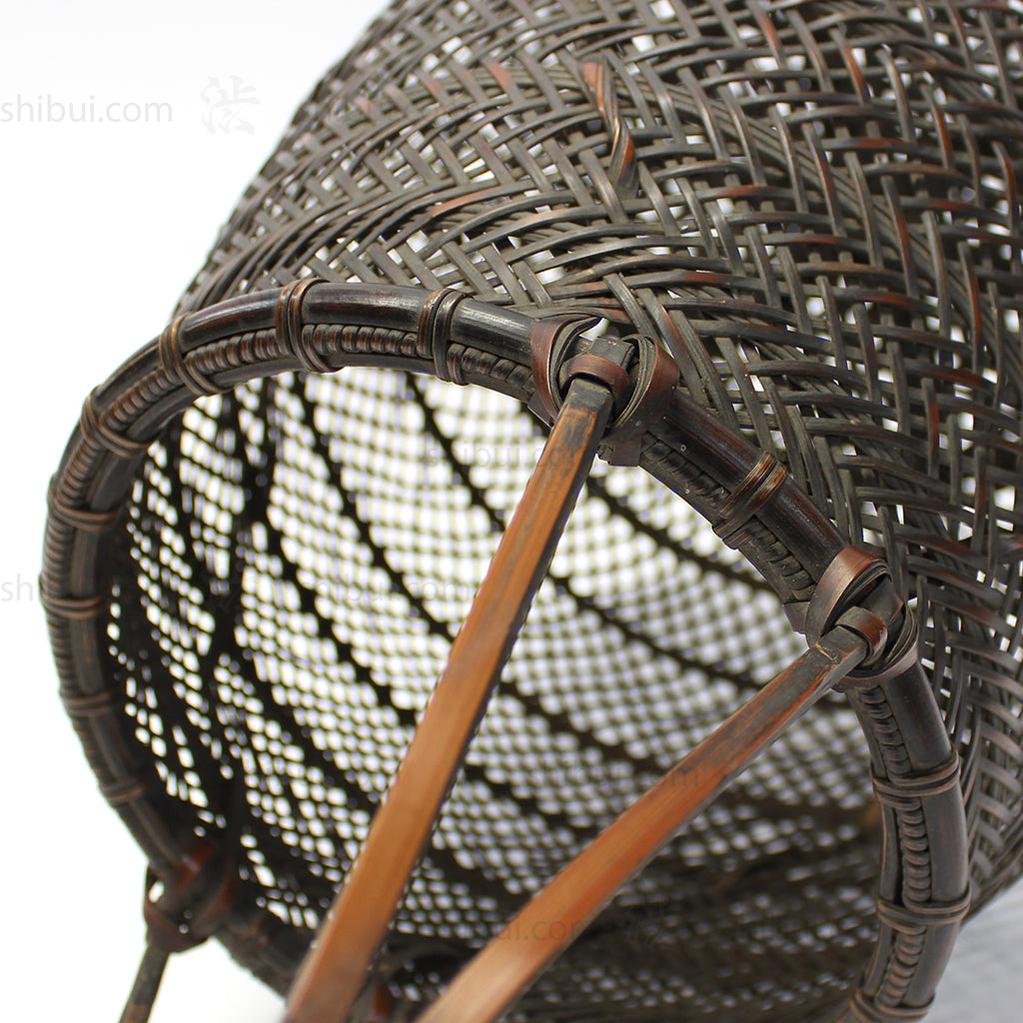 Hanakago - Finely Woven flower Arranging Basket Signed "Chikuyosai"