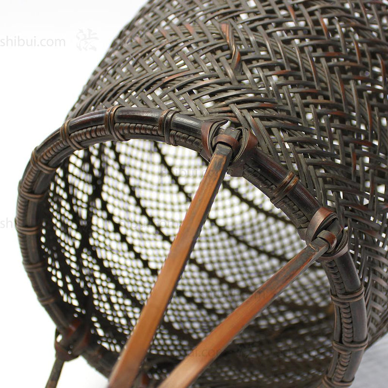 Hanakago - Finely Woven flower Arranging Basket Signed "Chikuyosai"