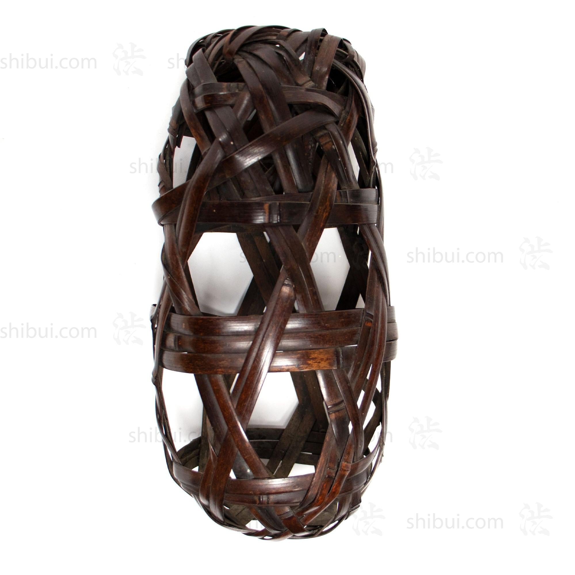 Signed Wall Basket by Chikuunsai II called Teki-sui-i
