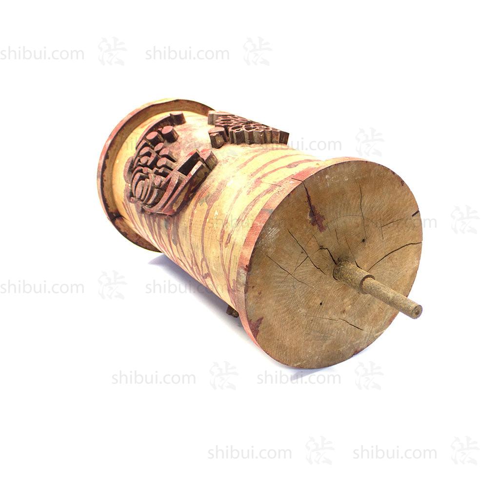 Print Roller with Checkers and Flowers