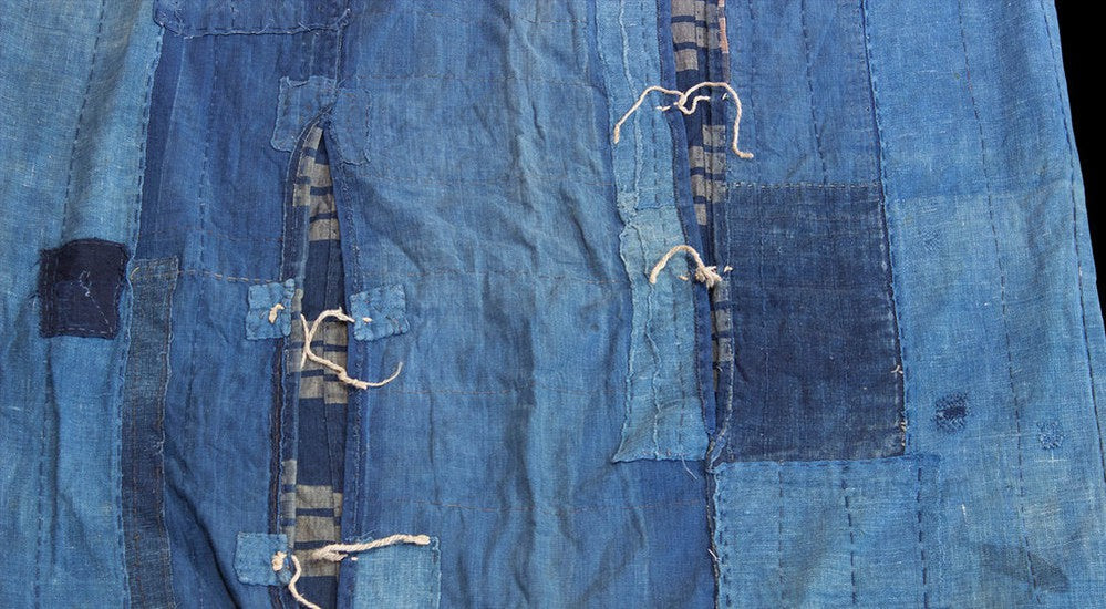 closeup of futon cover with two slits