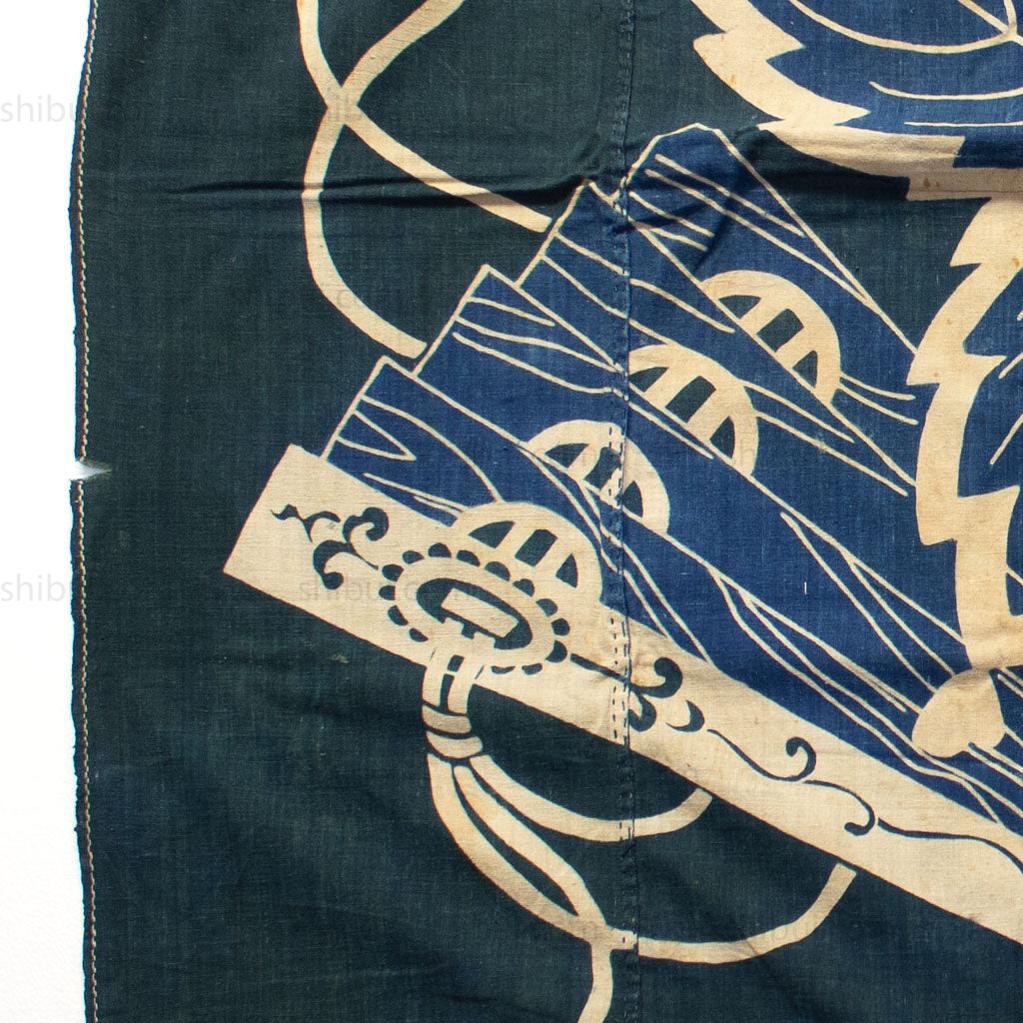 Tsutsugaki Furoshiki with Kiri Leaf & Fan