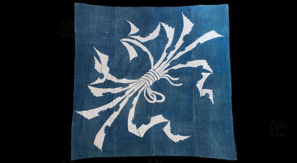 Tsutsugaki Furoshiki with Noshi Pattern