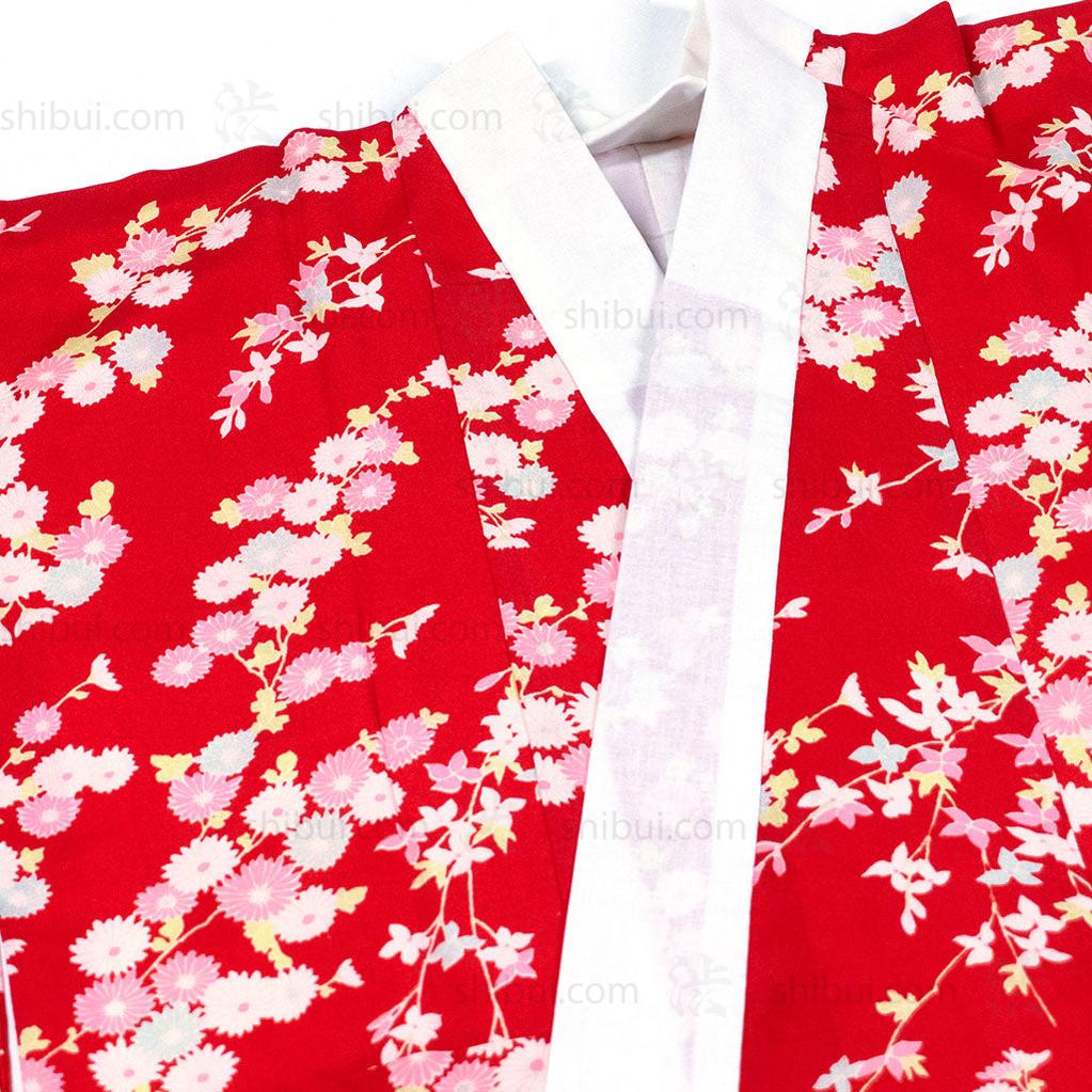 Women's Kimono w/ White, Black and Pink Flowers