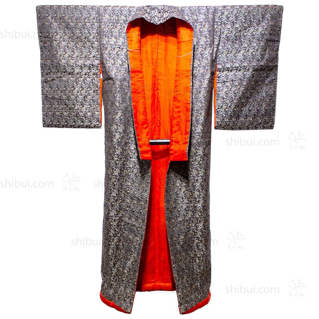 Brocade Uchikake black/gold w/red lining