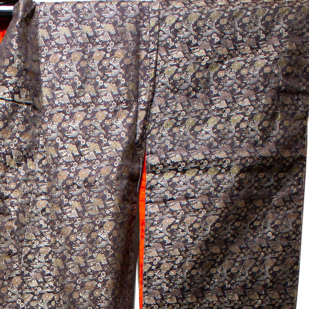 Brocade Uchikake black/gold w/red lining