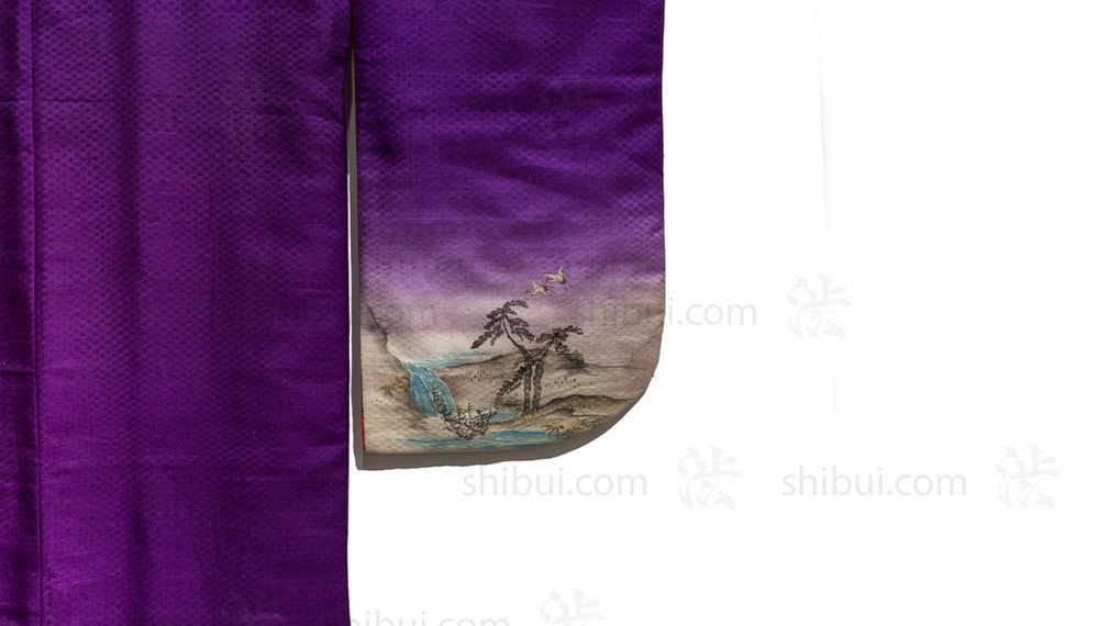 back right sleeve showing painting detail