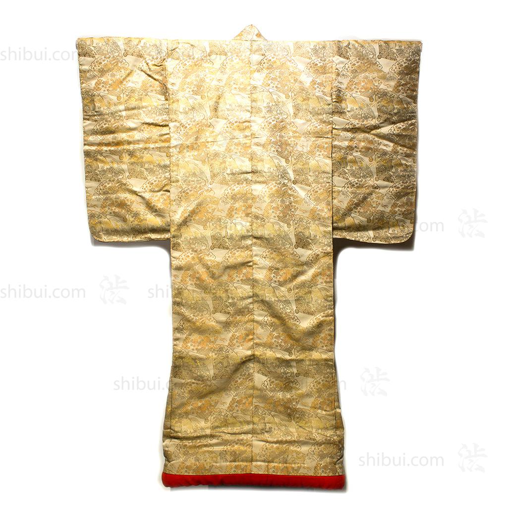 Brocade Uchikake: Gold/red lining
