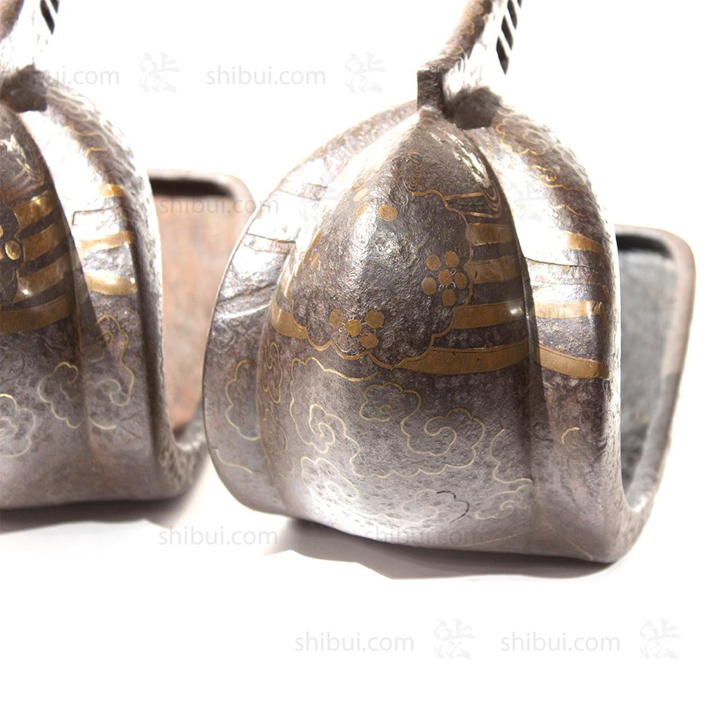 Japanese Antiques Abumi Pair of Stirrups with a Crab Motif