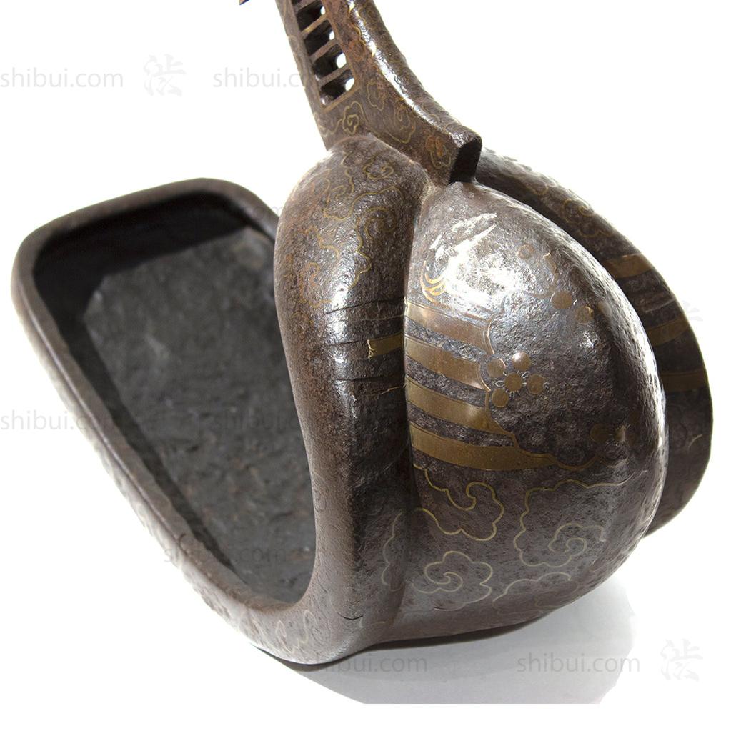 Japanese Antiques Abumi Pair of Stirrups with a Crab Motif