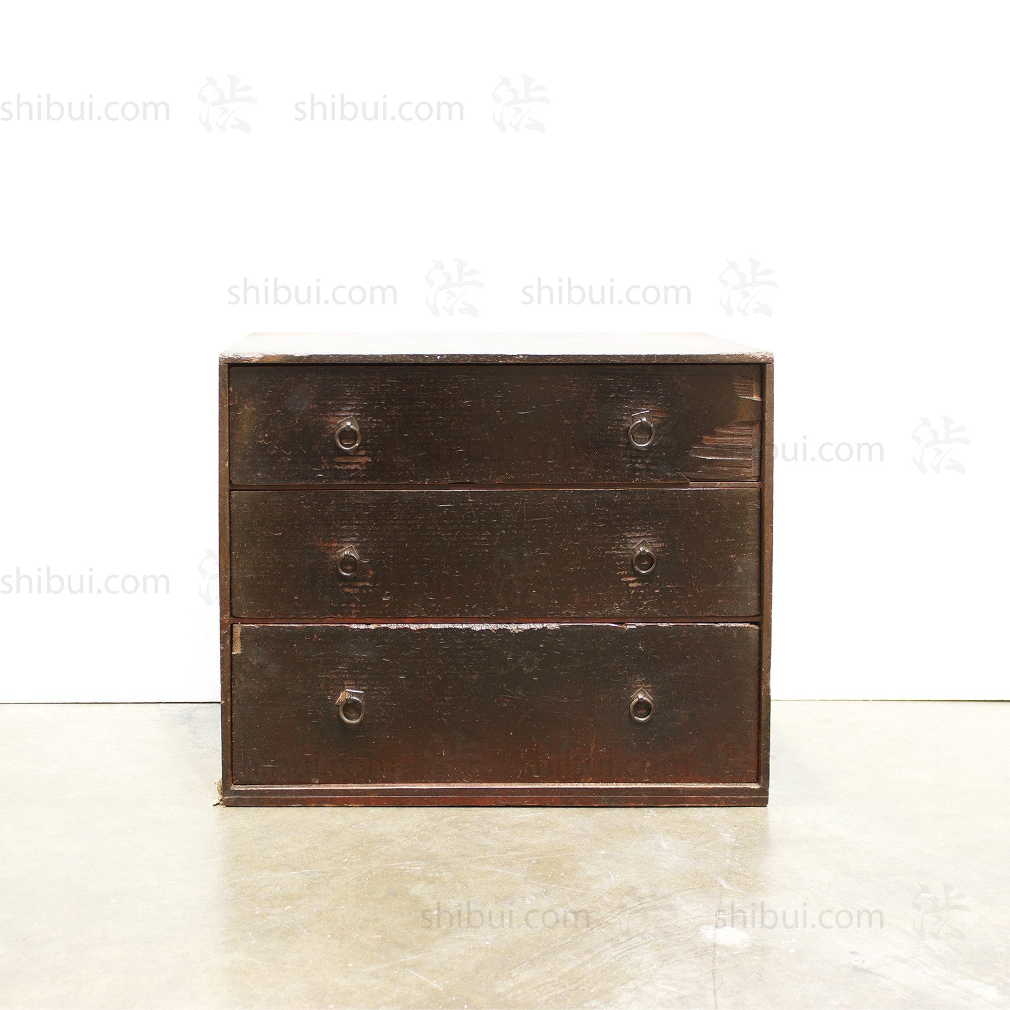 Ko Bako Small Edo Period Chest of Drawers