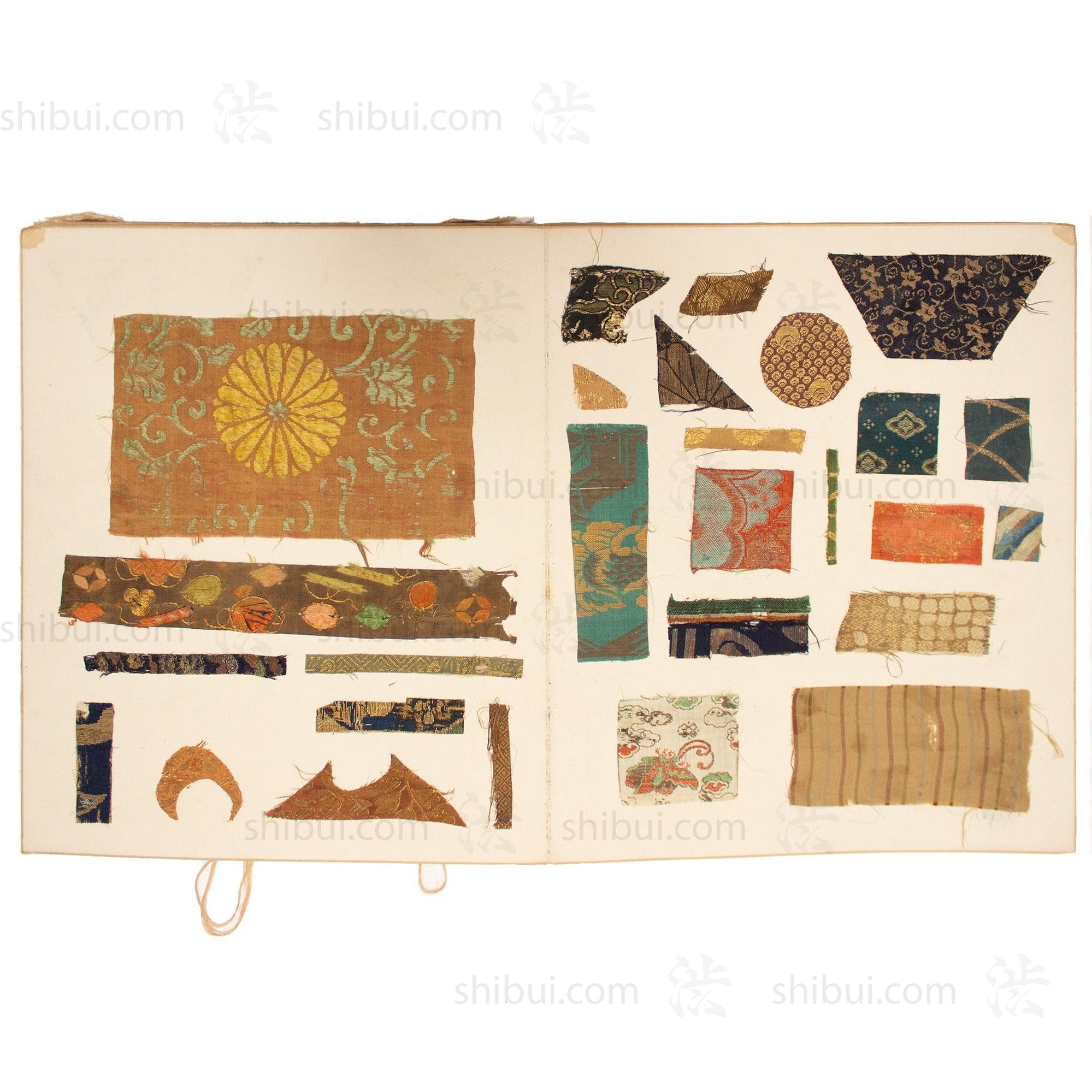 TE-KAGAMI - Collectors Sample Book of Antique Japanese Textiles.