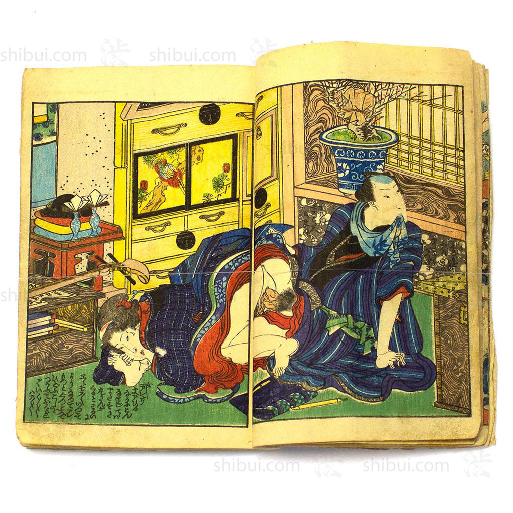 Shunga Golden Buddha
