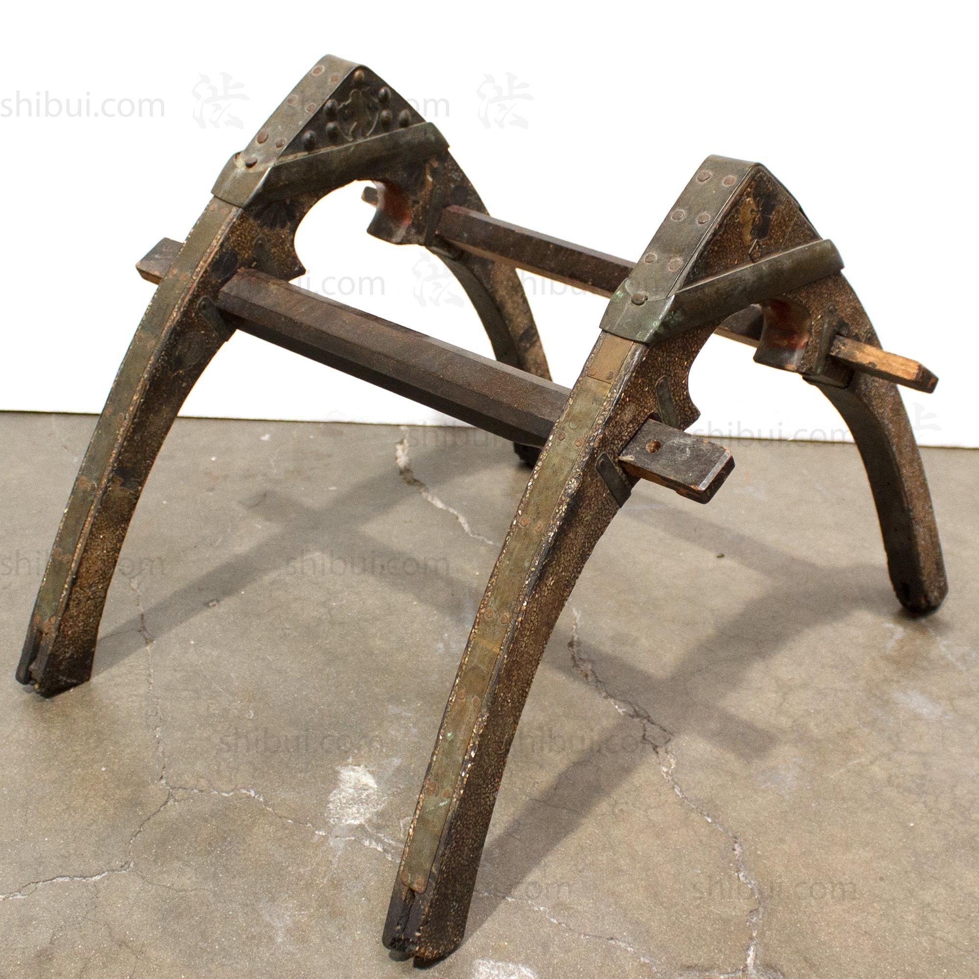 Konida-gura Horse Pack