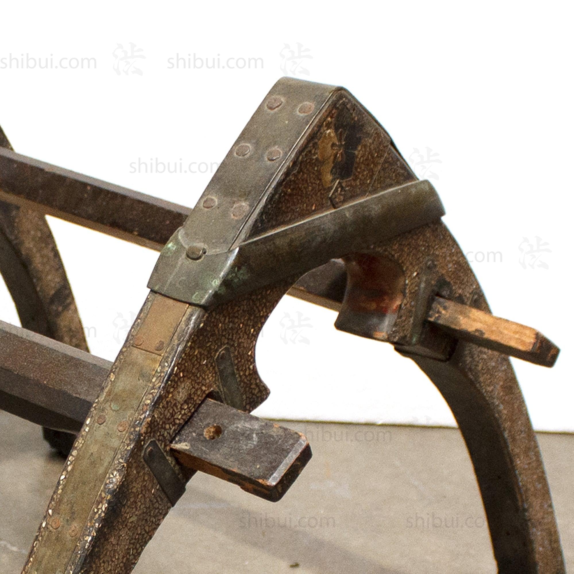 Konida-gura Horse Pack